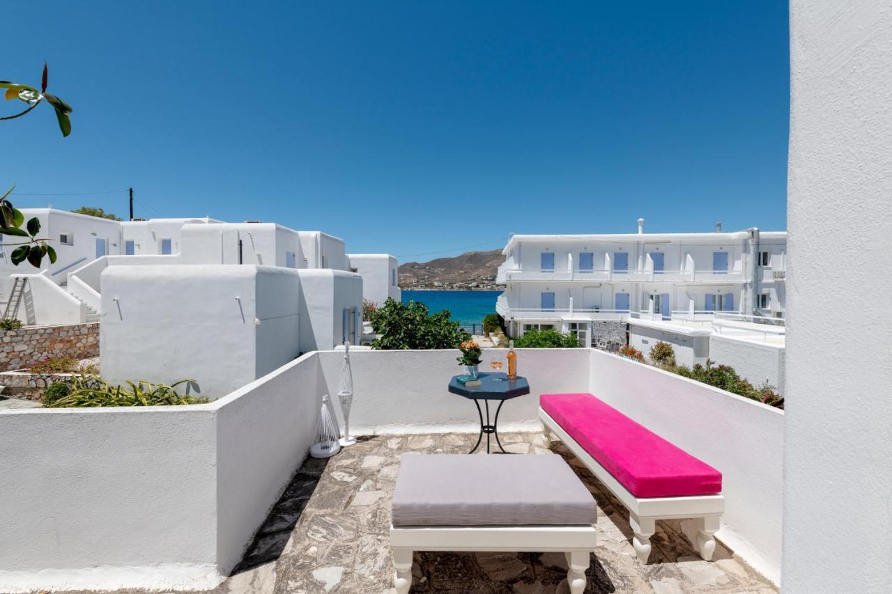 "Di Mare" Hotel & Suites Posidhonía Esterno foto