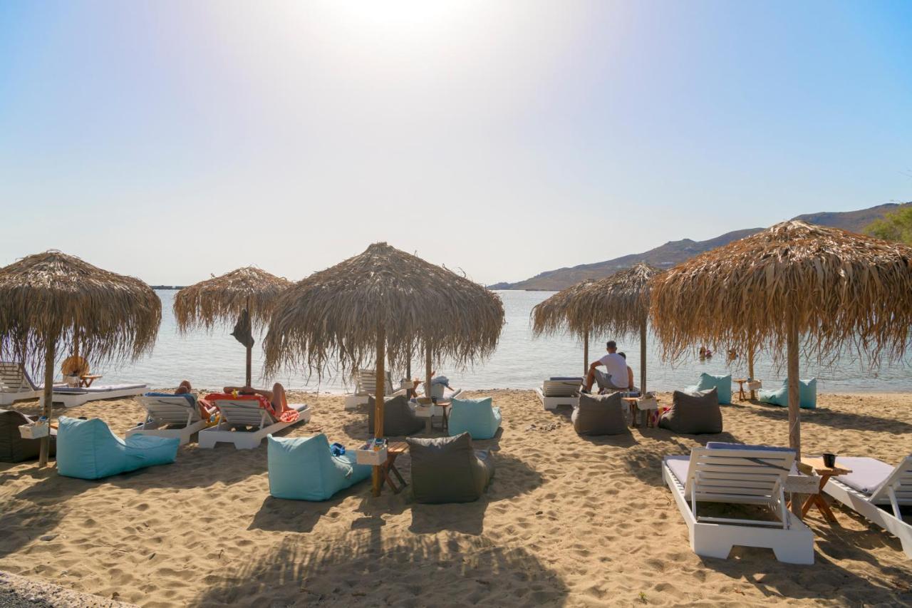 "Di Mare" Hotel & Suites Posidhonía Esterno foto