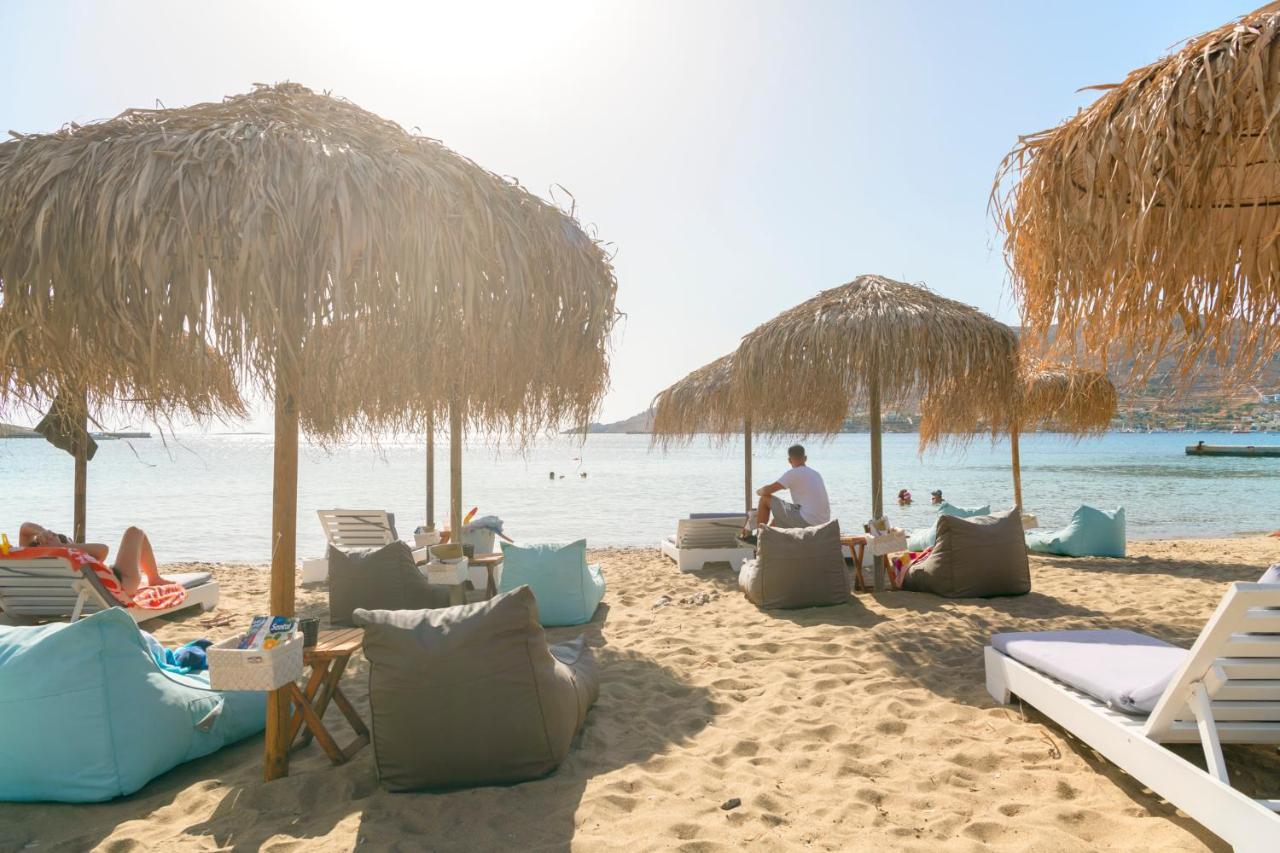 "Di Mare" Hotel & Suites Posidhonía Esterno foto