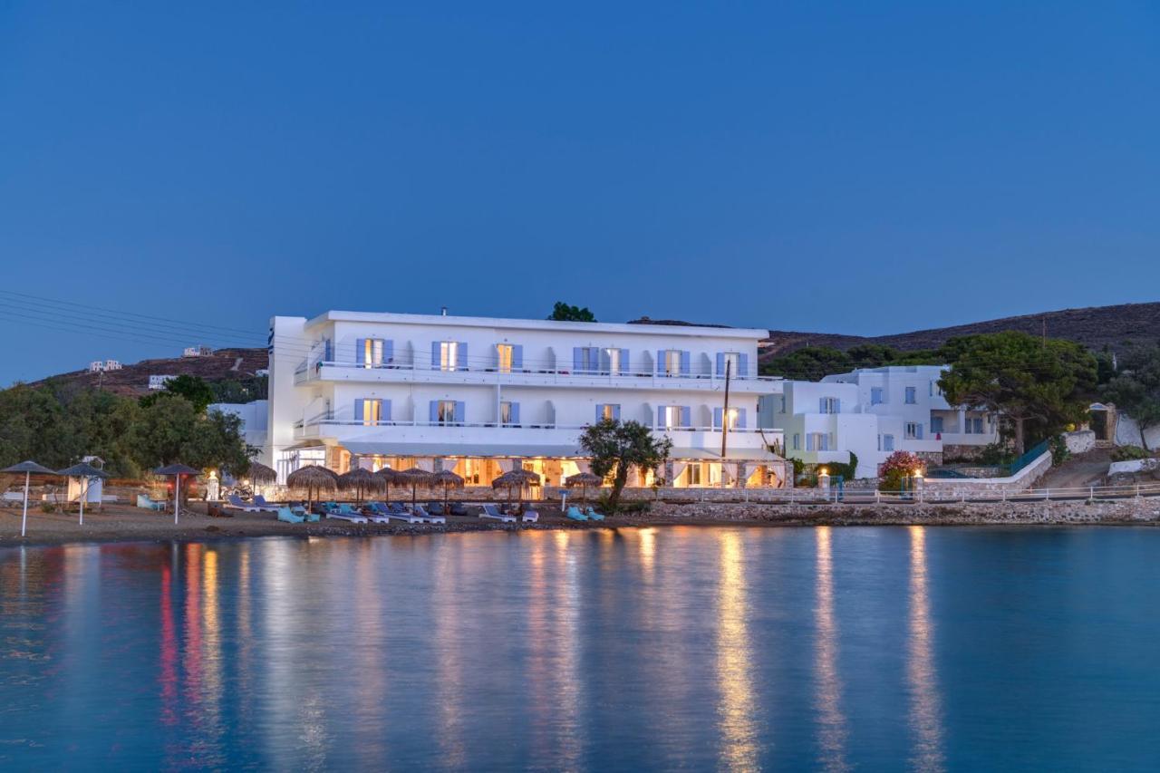 "Di Mare" Hotel & Suites Posidhonía Esterno foto