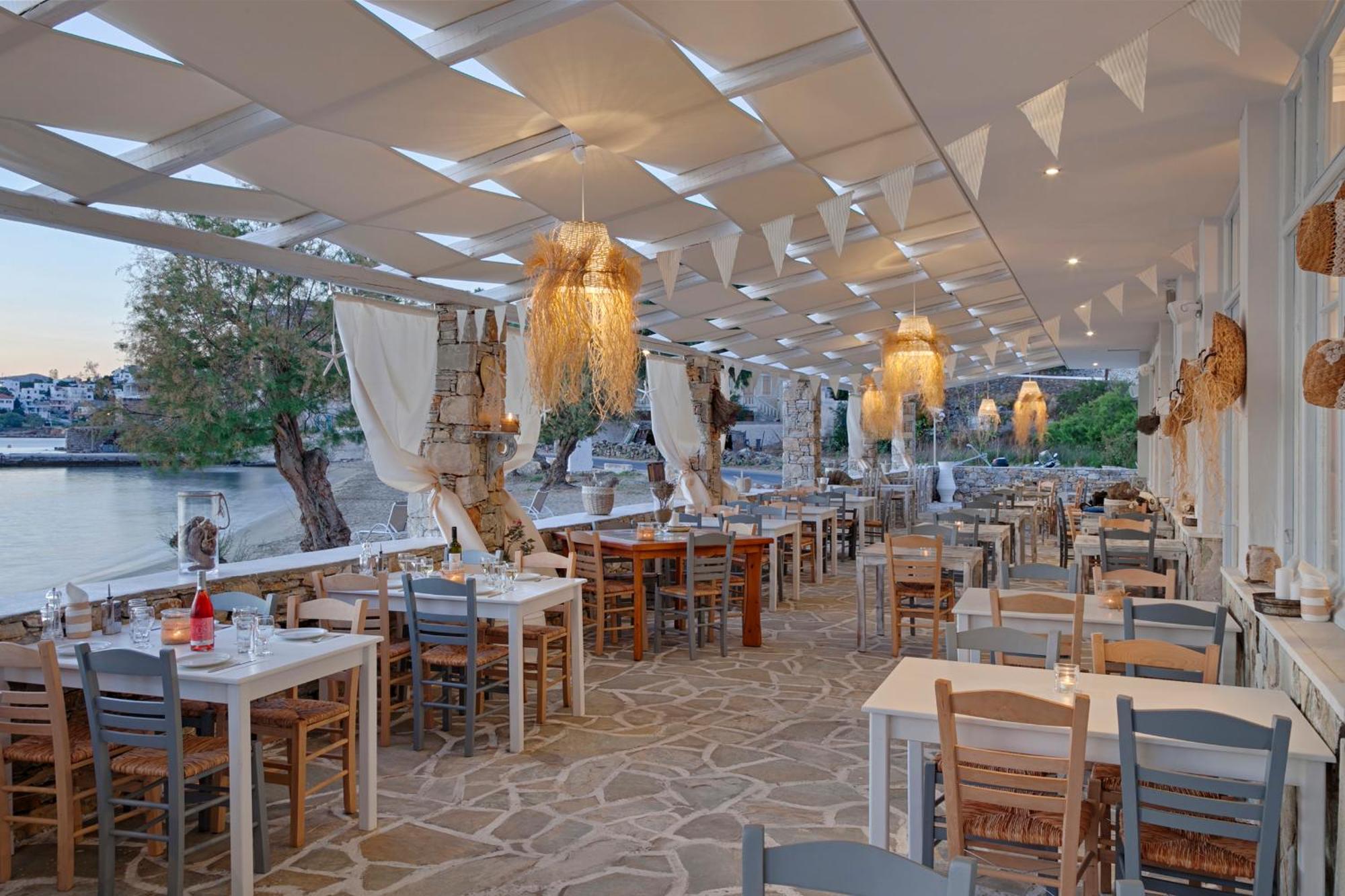 "Di Mare" Hotel & Suites Posidhonía Esterno foto