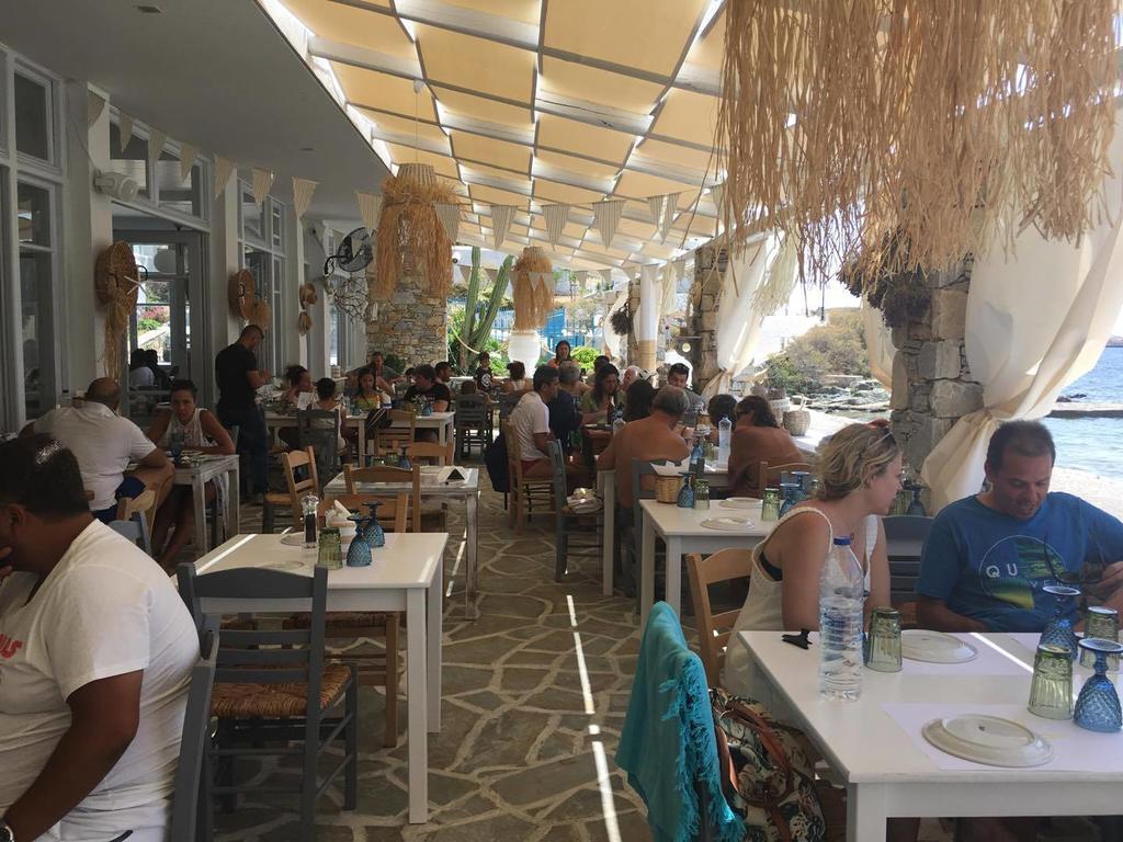 "Di Mare" Hotel & Suites Posidhonía Esterno foto